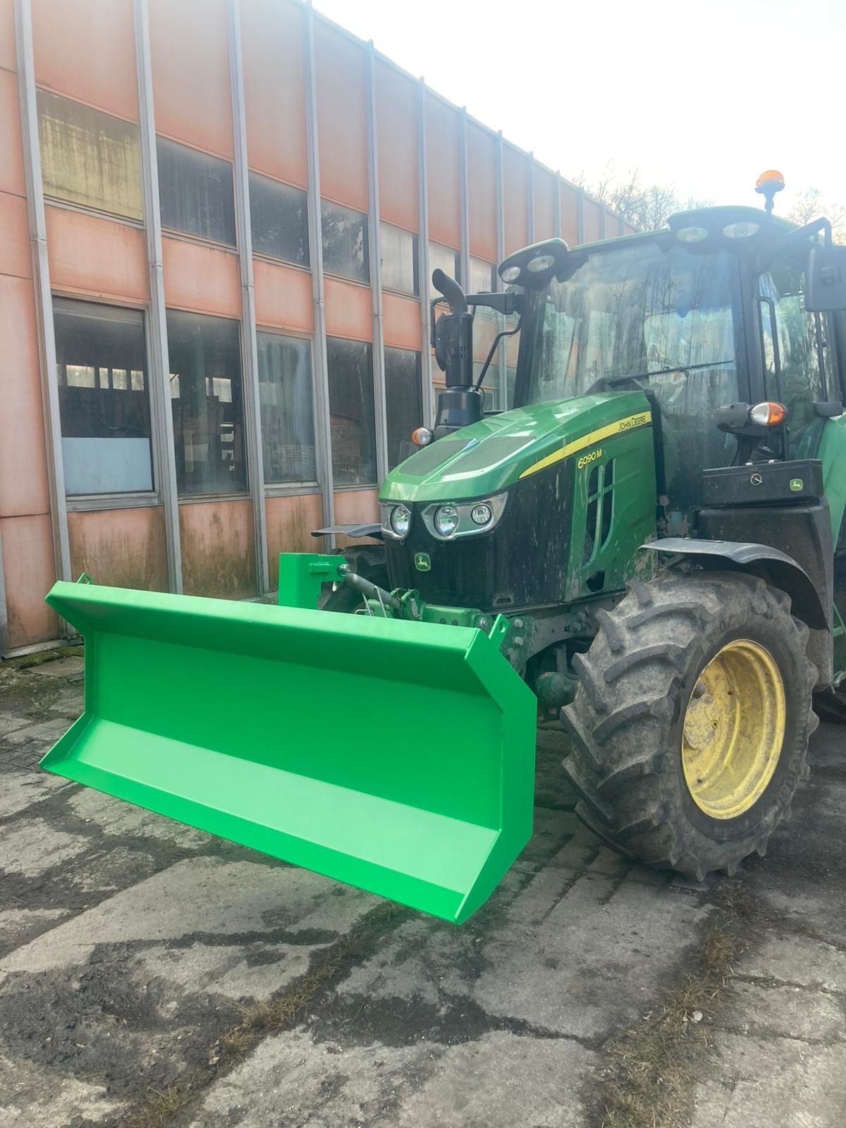 Výroba a lakování nové radlice pro traktor 